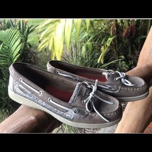 Sperry Top-Sider angelfish